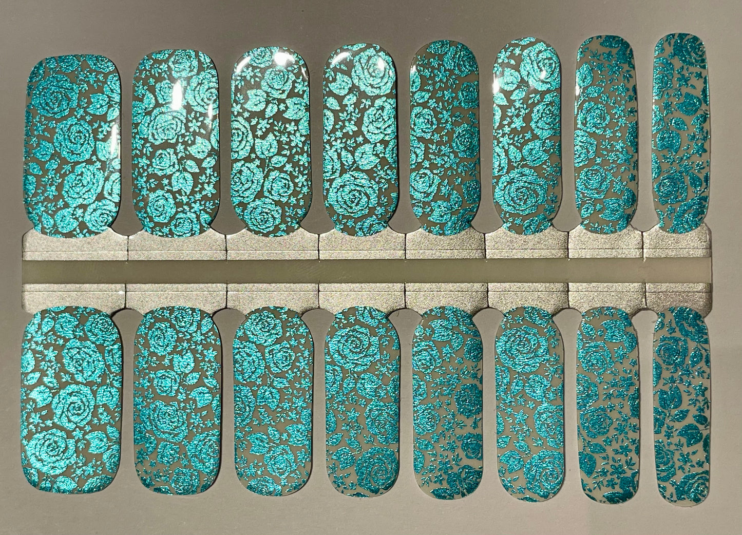 Aqua Rose 16er Overlay