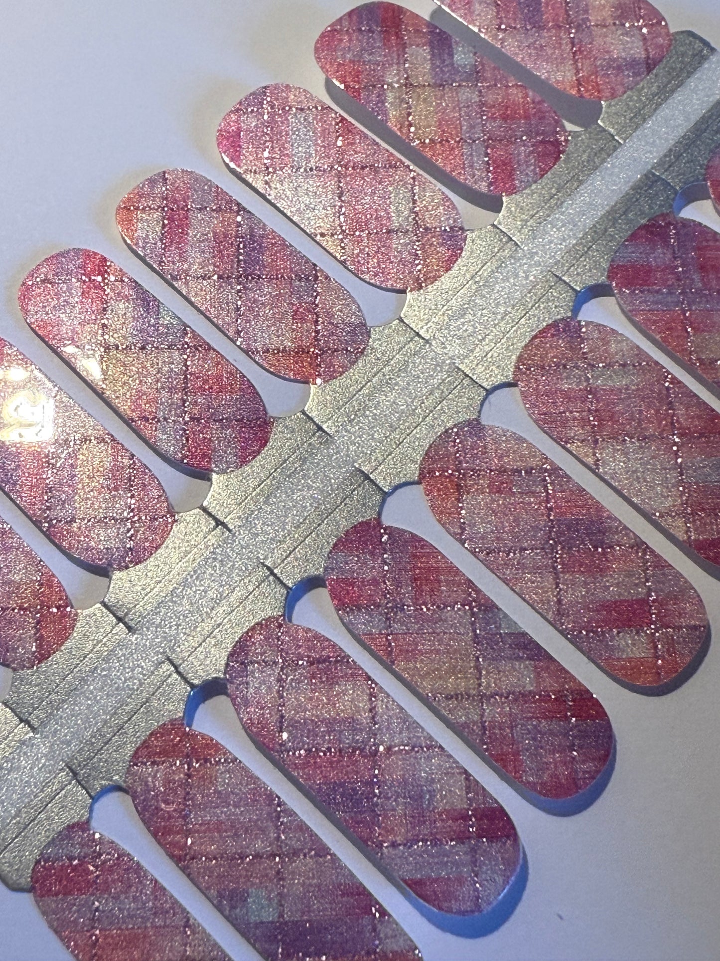 Plush Plaid 16er