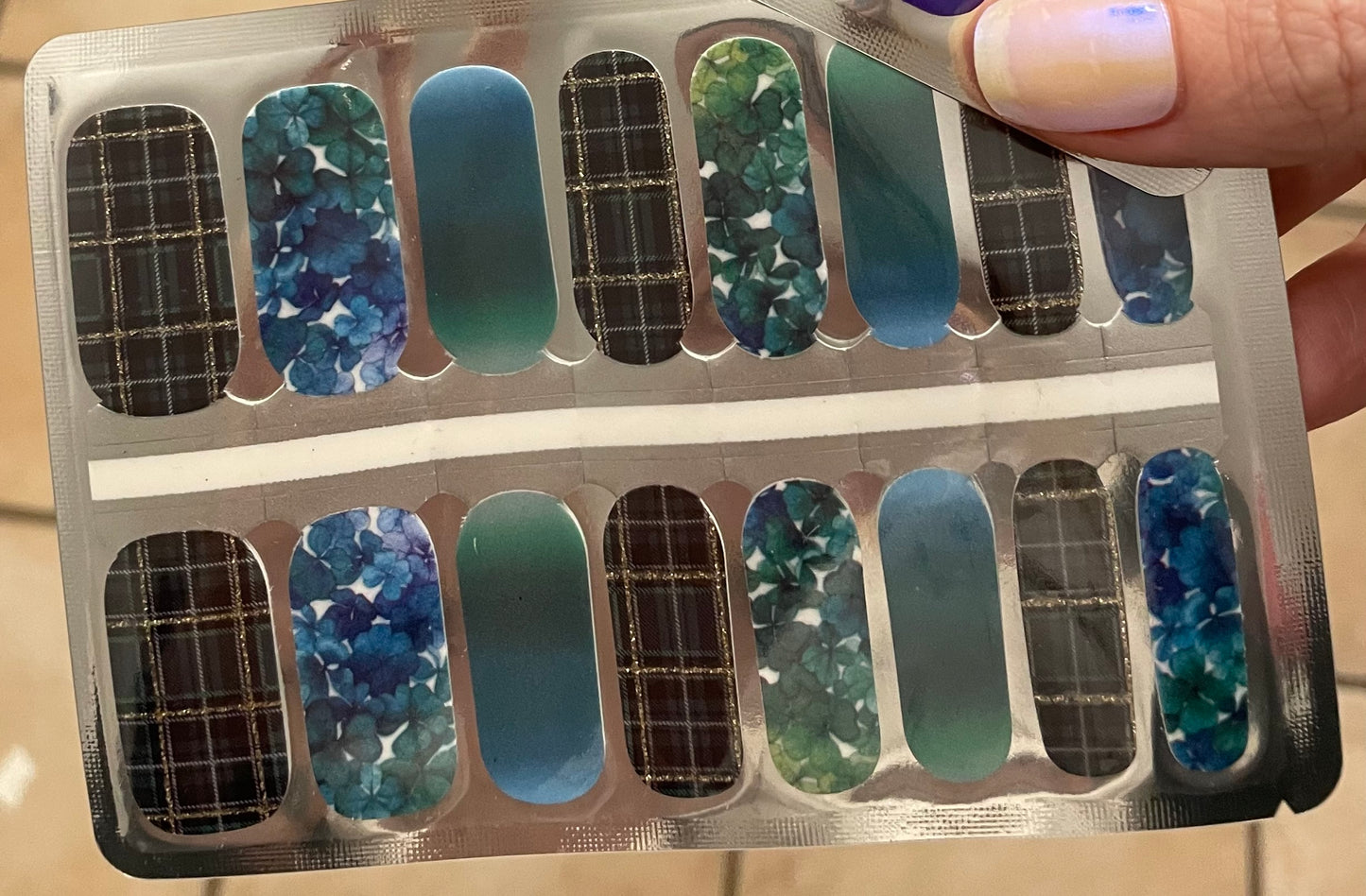 Nagelfolie Nail wraps Blush&Cherry Niamh