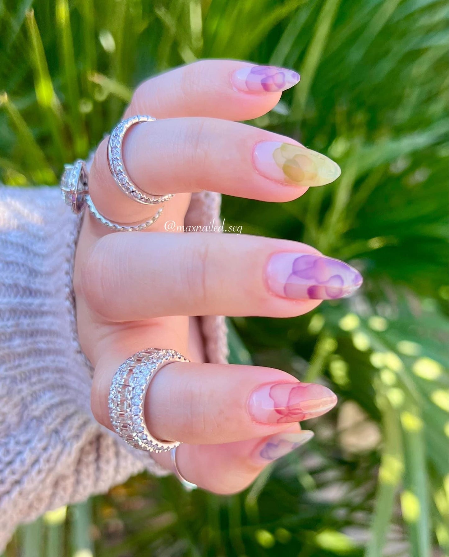Hayhae-UV Nagelfolien-Premium- Nail wrap - Deutschland - uv gel nagelfolien - Hey, Be Ready By 11-UV Nail Wraps-Blush&Cherry - Blush and Cherry