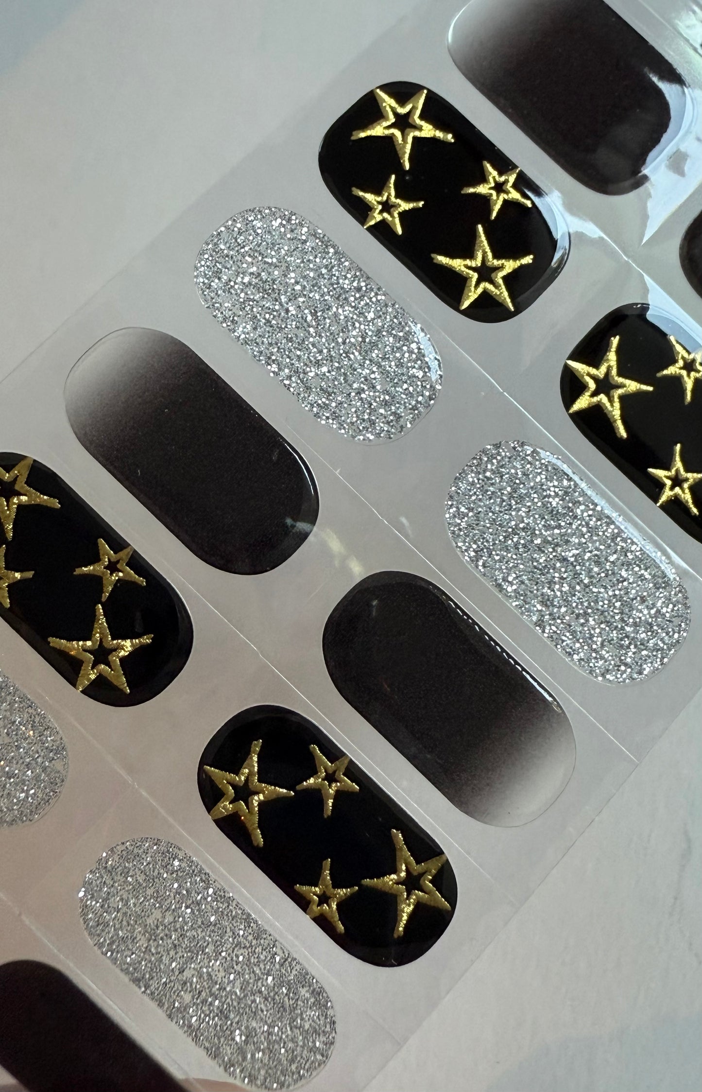 UV Star Noir 16er