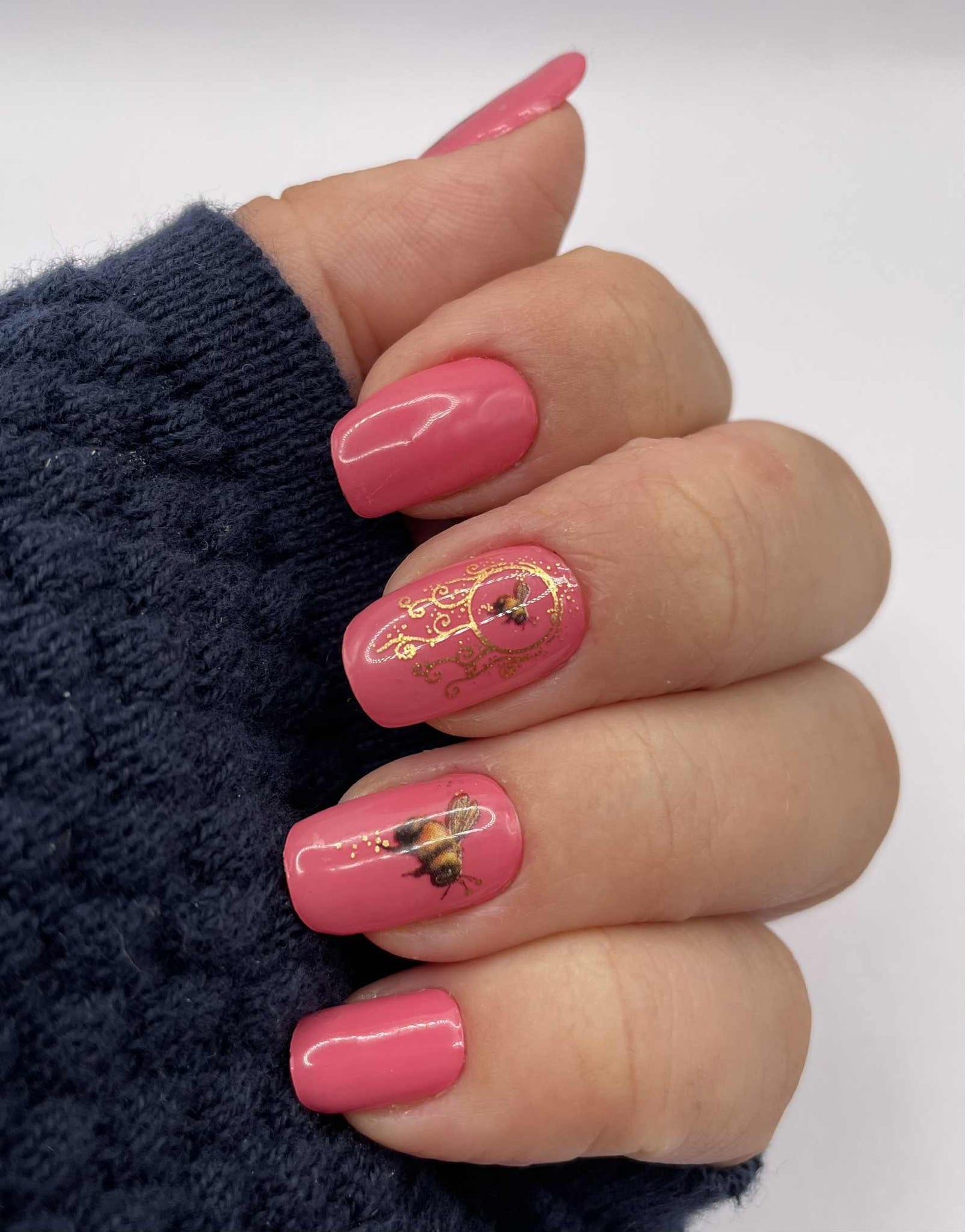 Jilly’s Bumblebee 16er Overlay