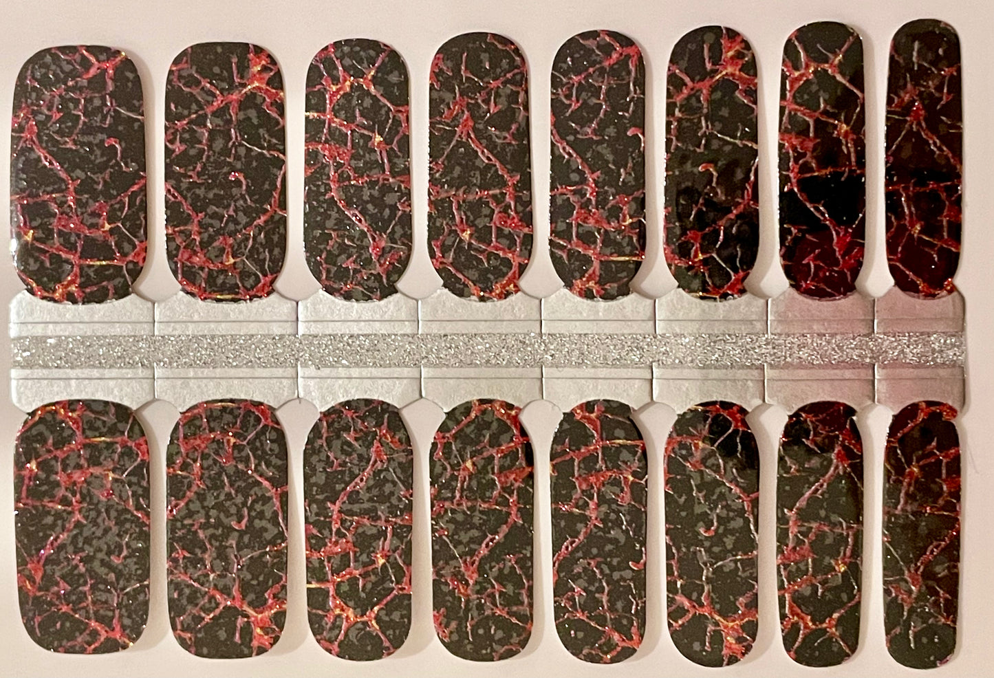 Red Crackle 16er-Blush&Cherry - Blush and Cherry - Nagelfolien ohne UV