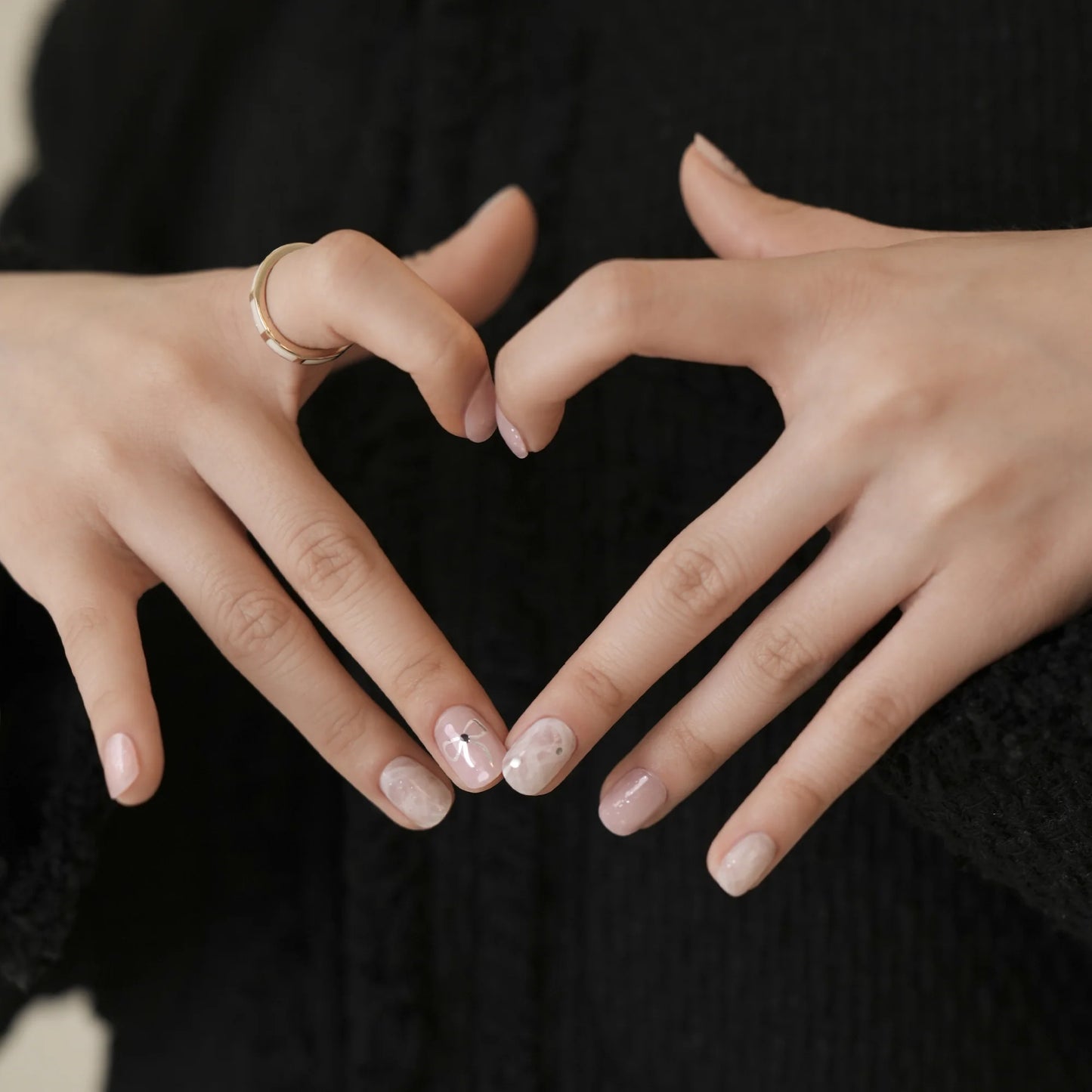 Hey, It's Glow Up Time-UV Nail Wraps-Blush&Cherry - Blush and Cherry - Heyhae UV Gel Folien - Premium Solar