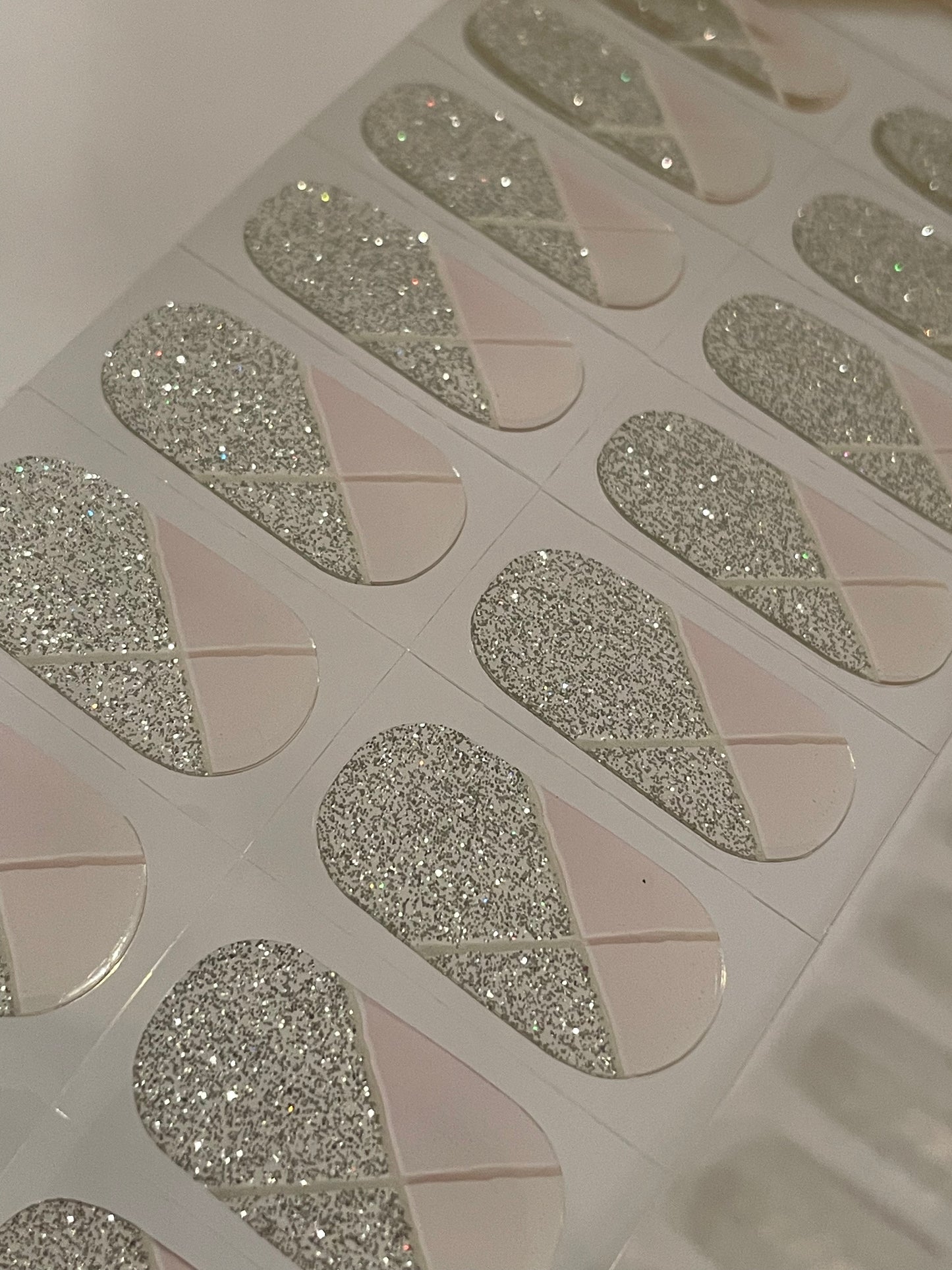 UV Silver Stitch 20er-Blush&Cherry-Blush and Cherry-UV Gelfolie-Nagelfolien-Nail wraps