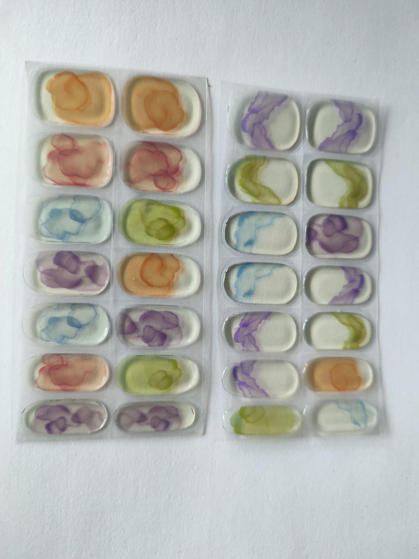 Hayhae-UV Nagelfolien-Premium- Nail wrap - Deutschland - uv gel nagelfolien - Hey, Be Ready By 11-UV Nail Wraps-Blush&Cherry - Blush and Cherry