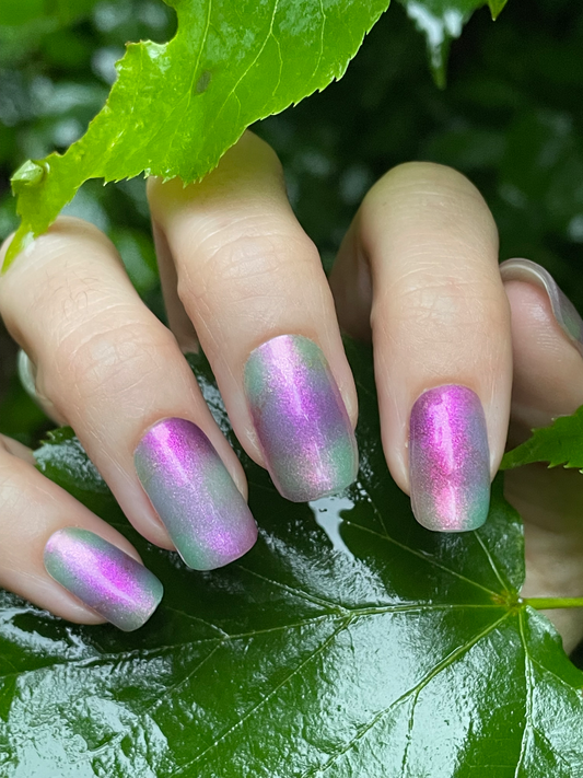 Blurry Meadow 16er-Blush&Cherry - Blush and Cherry - Nagelfolien ohne UV