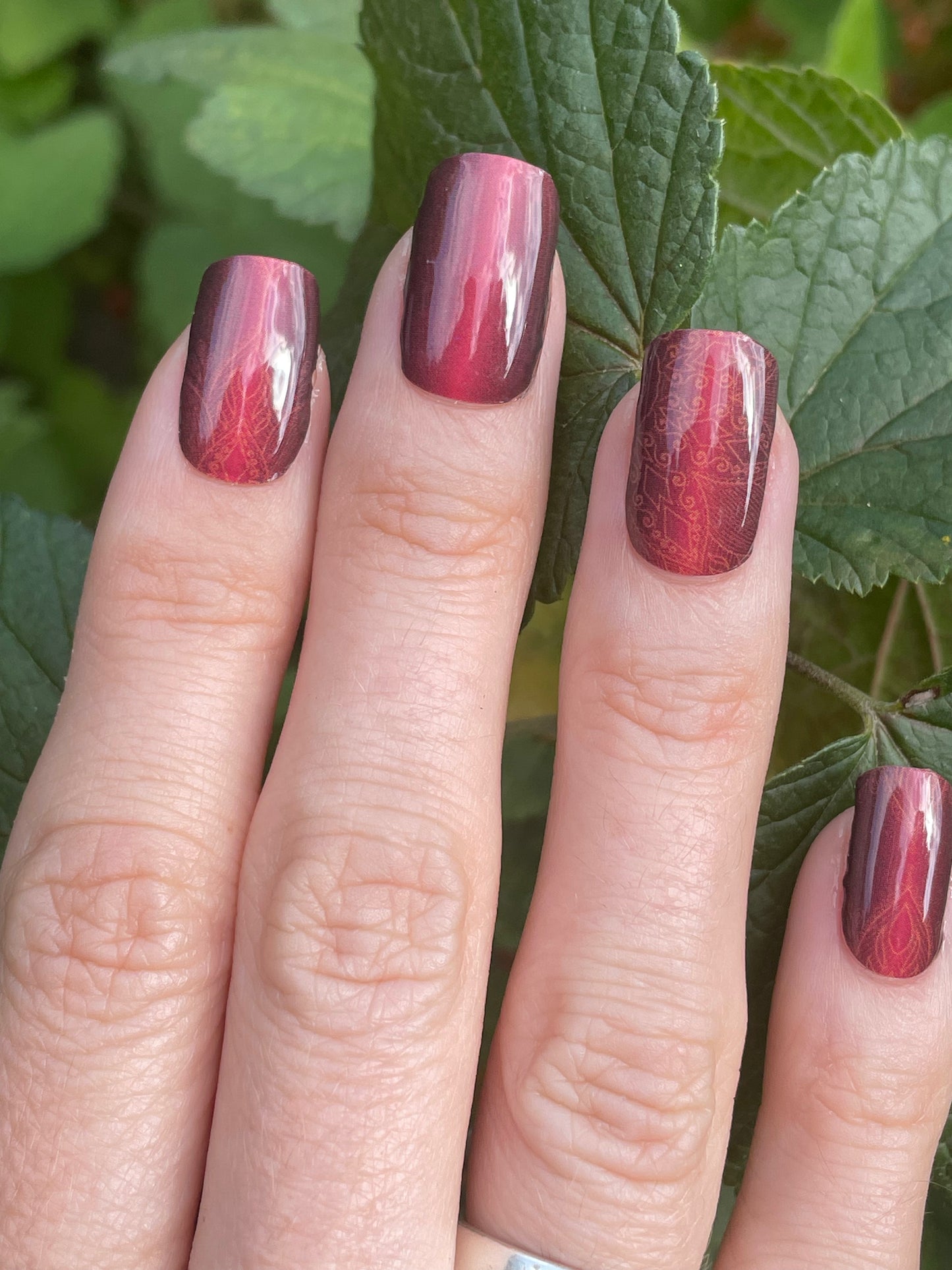 Grapevine Fires 16er-Blush&Cherry-Exklusiv-Blush&Cherry-Blush and Cherry-Nagelfolien-Non UV-Ohne UV