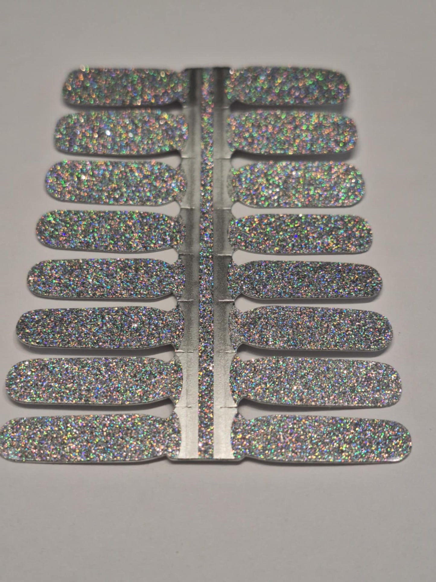 Hundreds & Thousands 16er