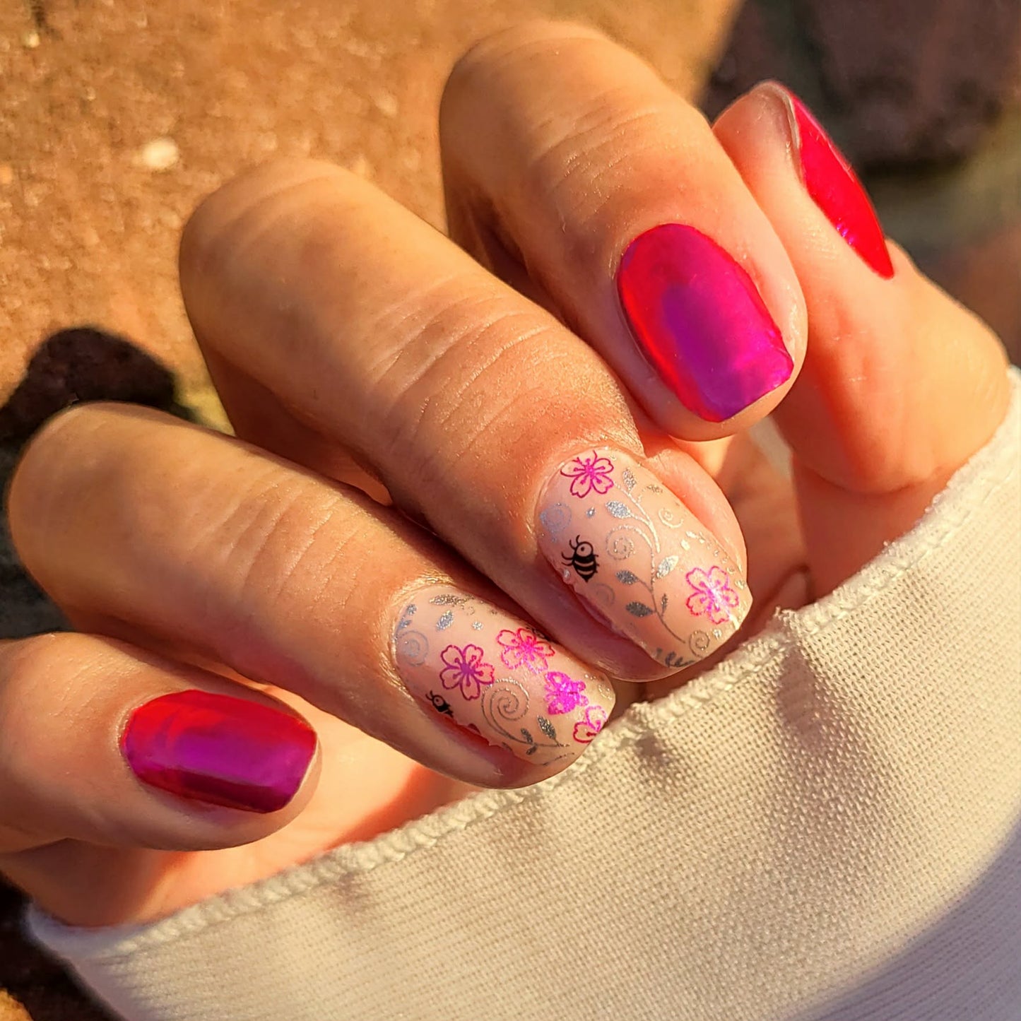 Buzzy Blossom 16er Overlay