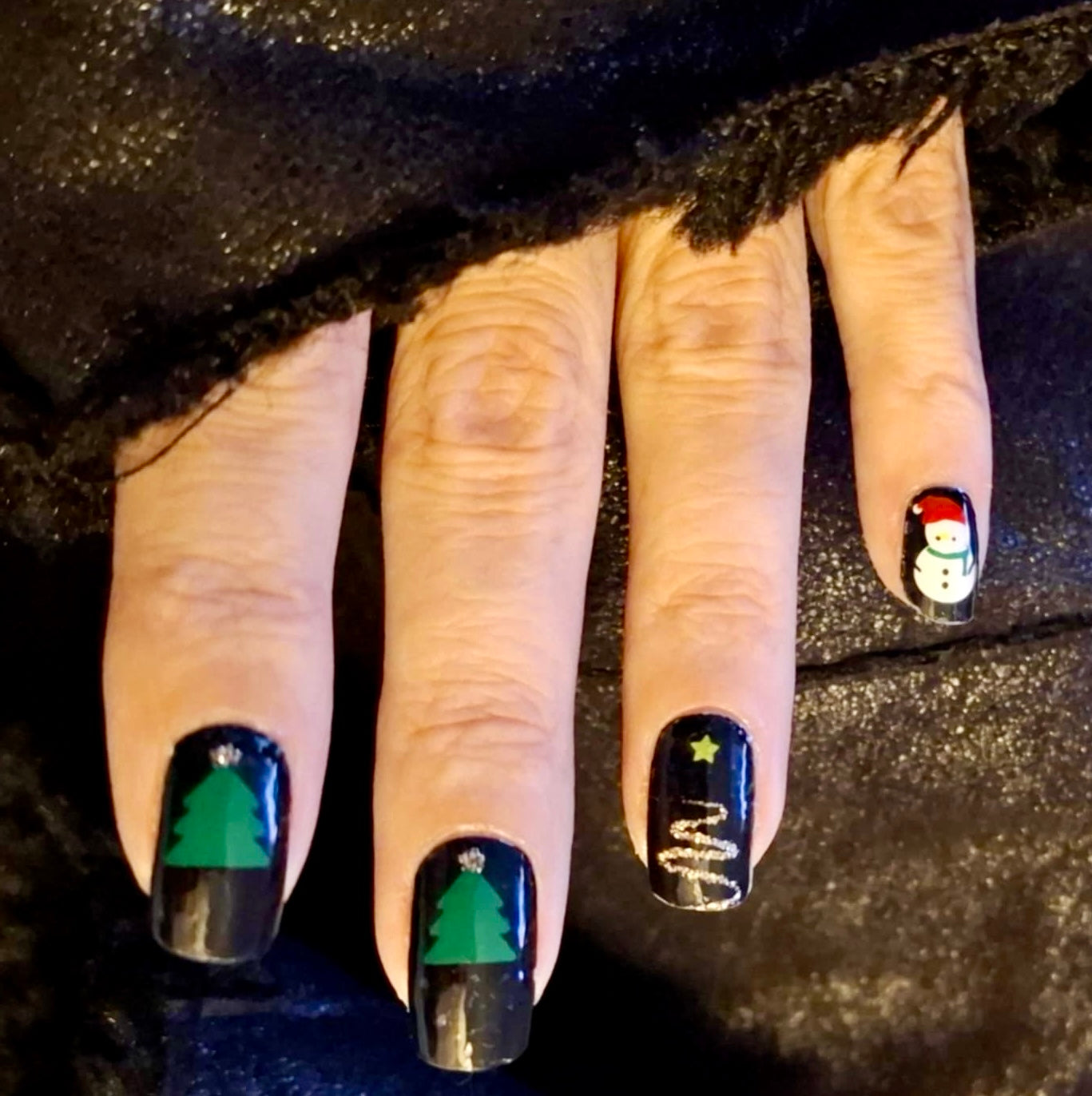 Claws For Claus 16er Overlay