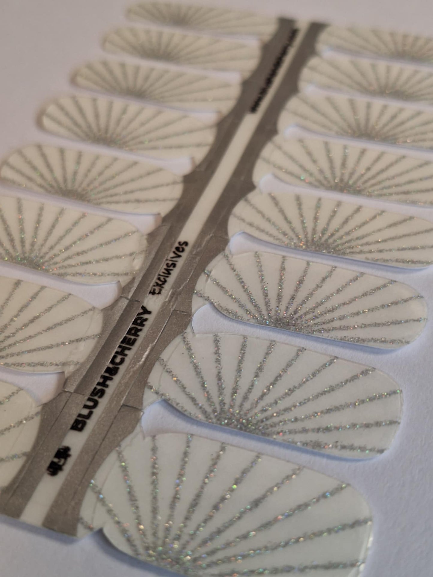 Emotional Support Glitter 16er Overlay