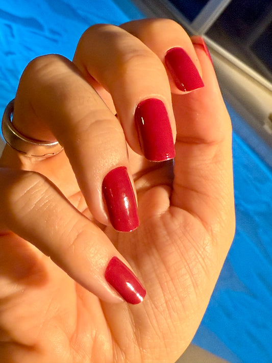 Subtle Red 16er