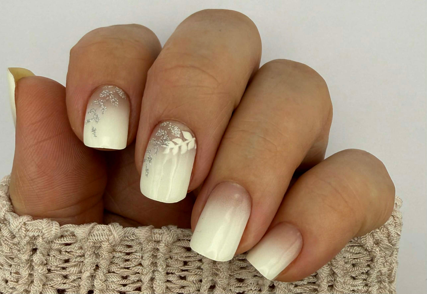 Allure GlossFlex 16er