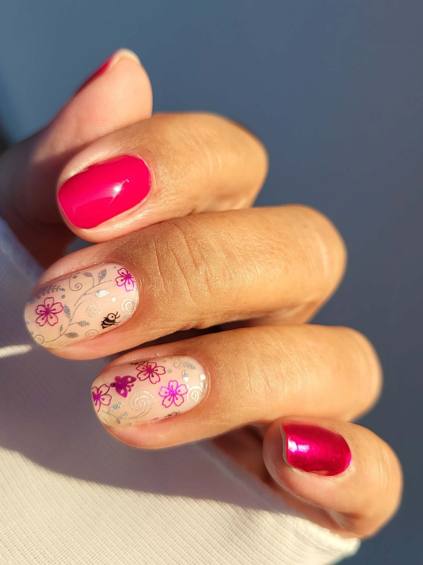 Buzzy Blossom 16er Overlay