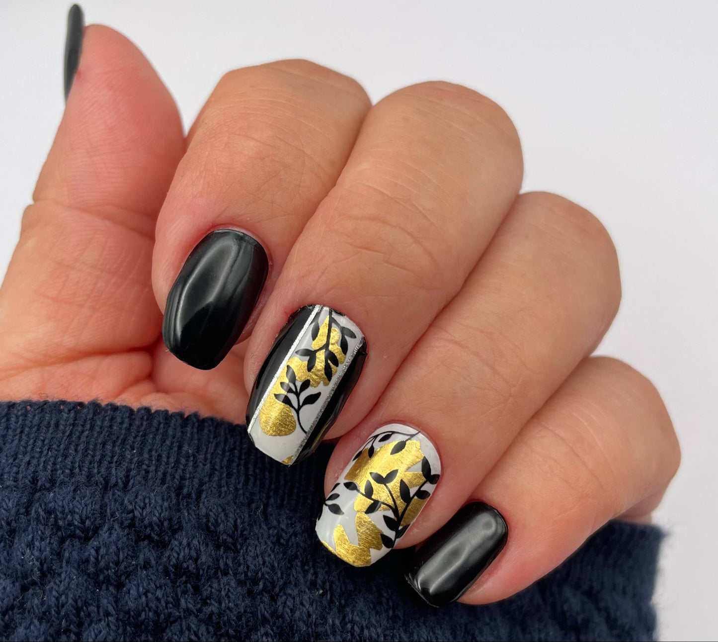 Gold&Gothic 16er Overlay