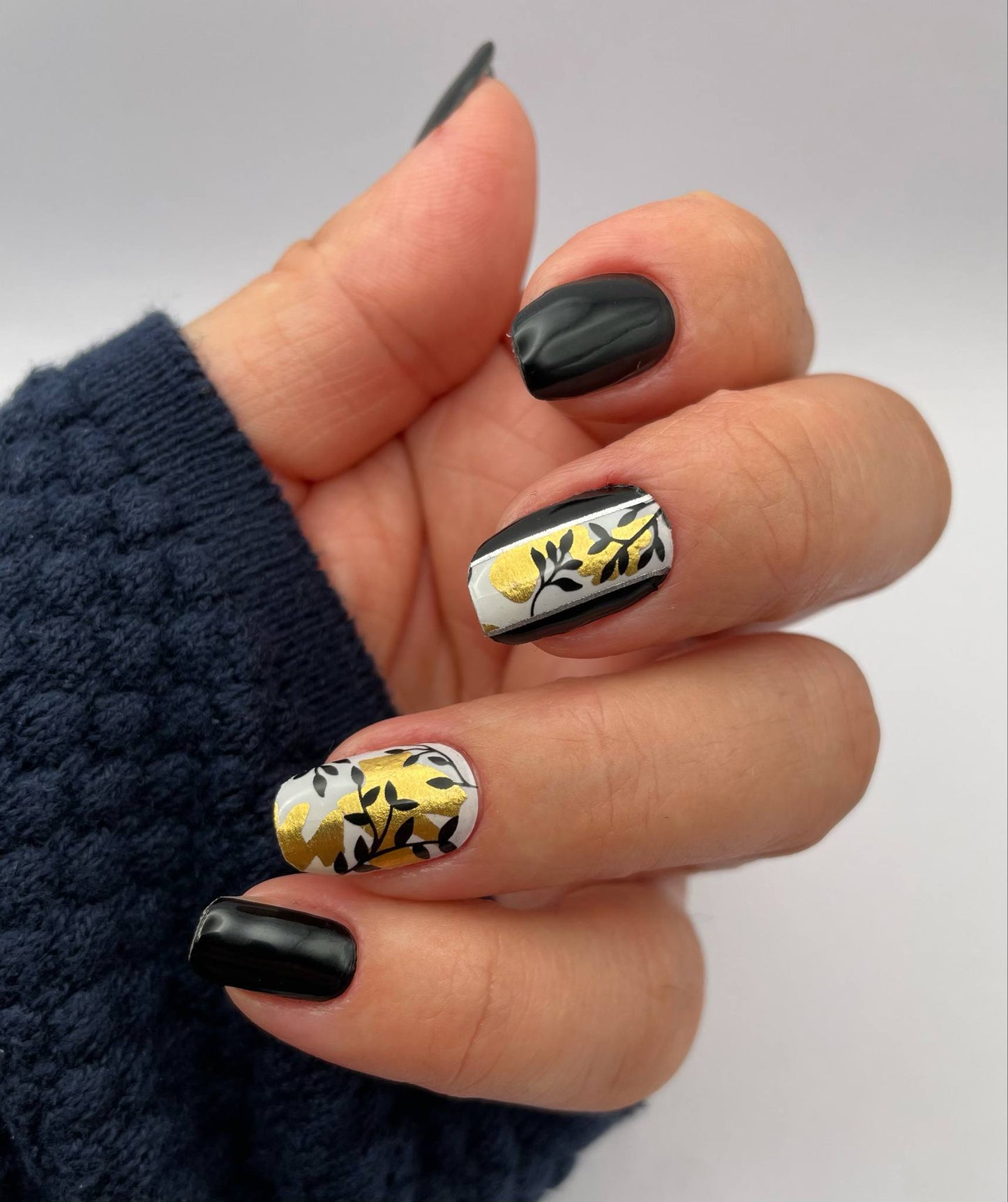 Gold&Gothic 16er Overlay