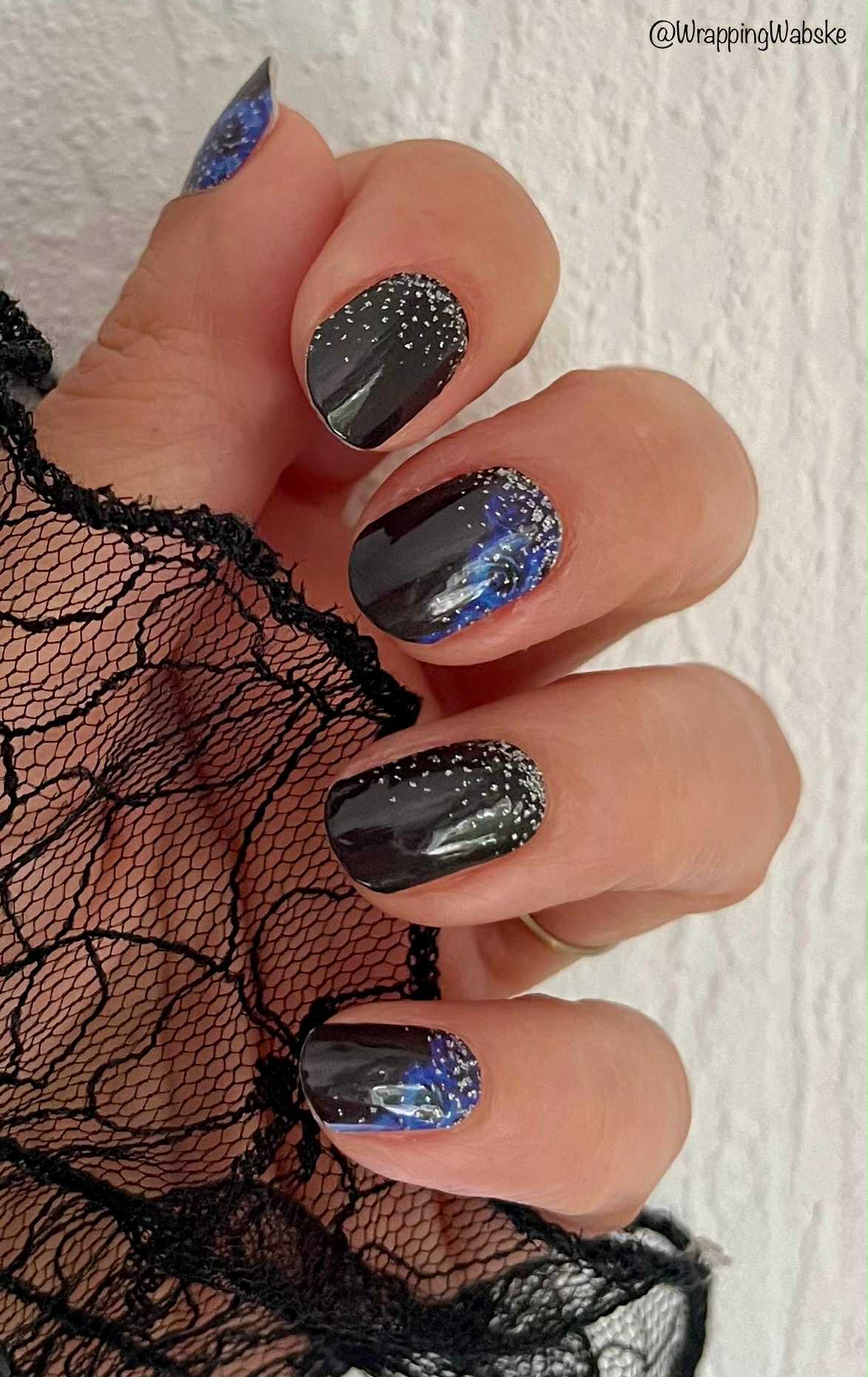 Luna Bleu 16er