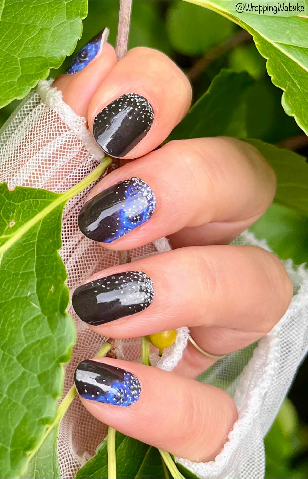 Luna Bleu 16er